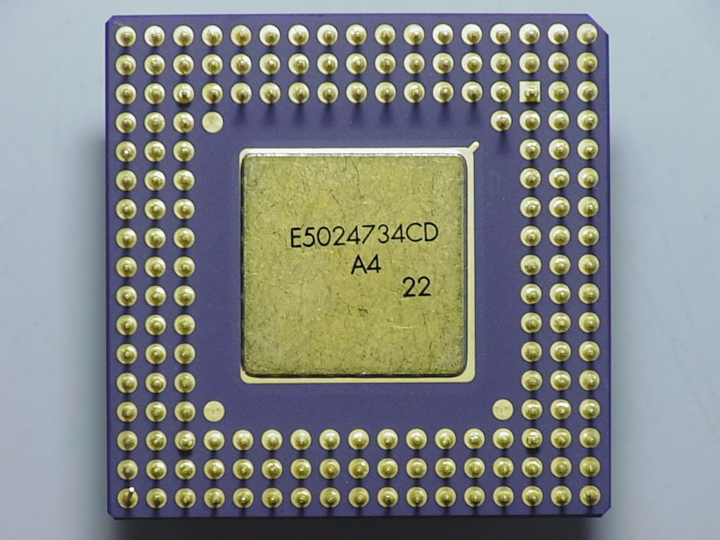 SU001b.jpg