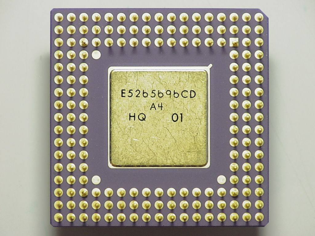 SU004b.jpg