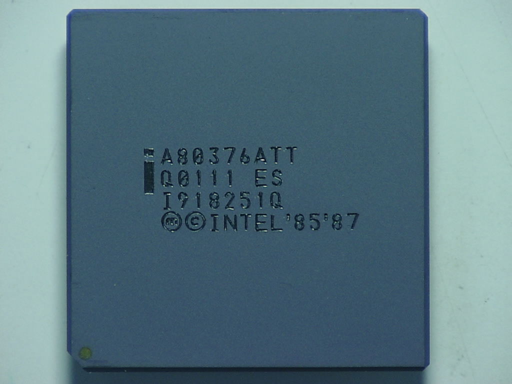 A80376ATT Q0111 ES.jpg