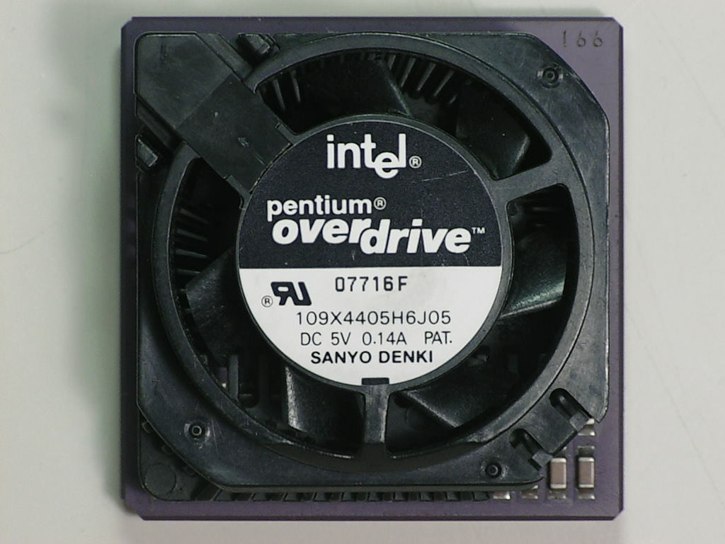 SU121 L6414720f.jpg
