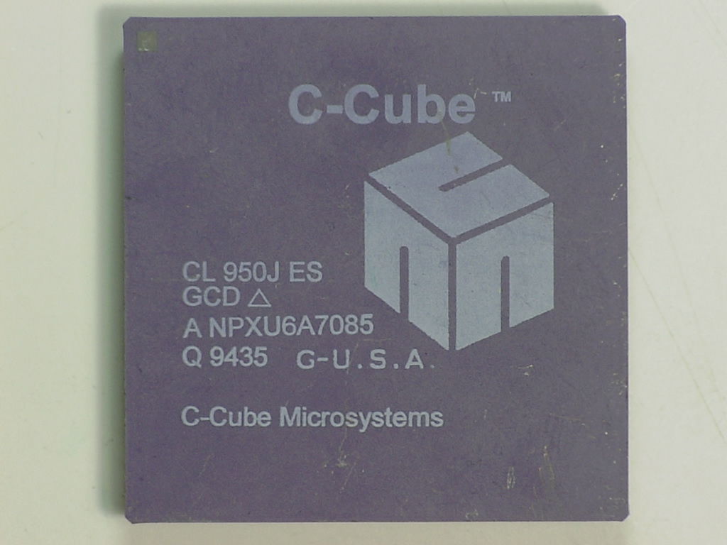CL 950J ES.jpg