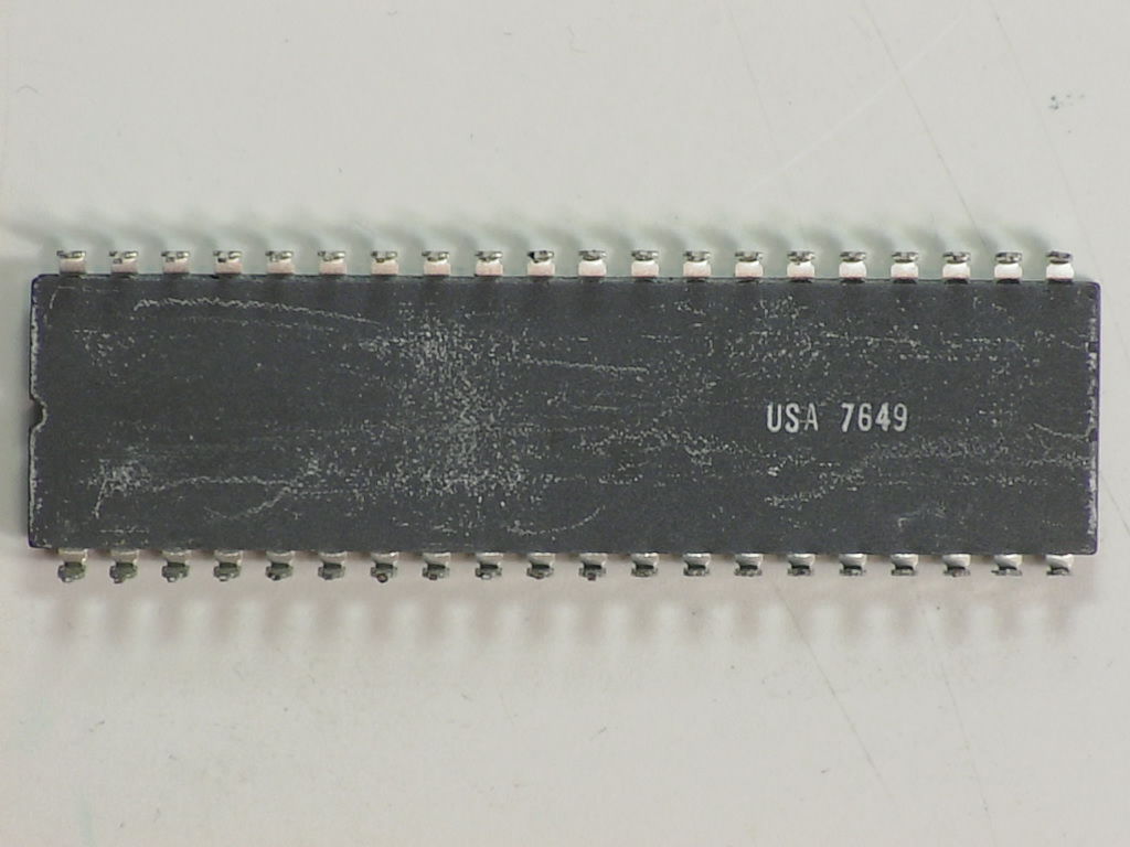 D8085 ES Cb.jpg