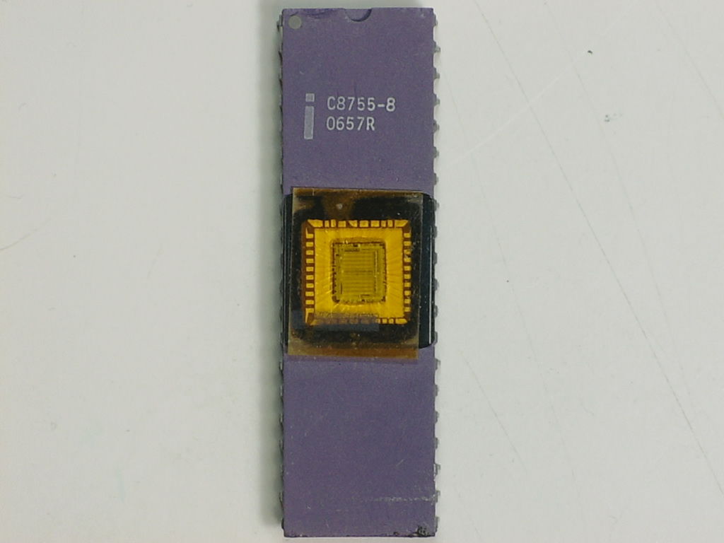 C8755-8 0657R.jpg