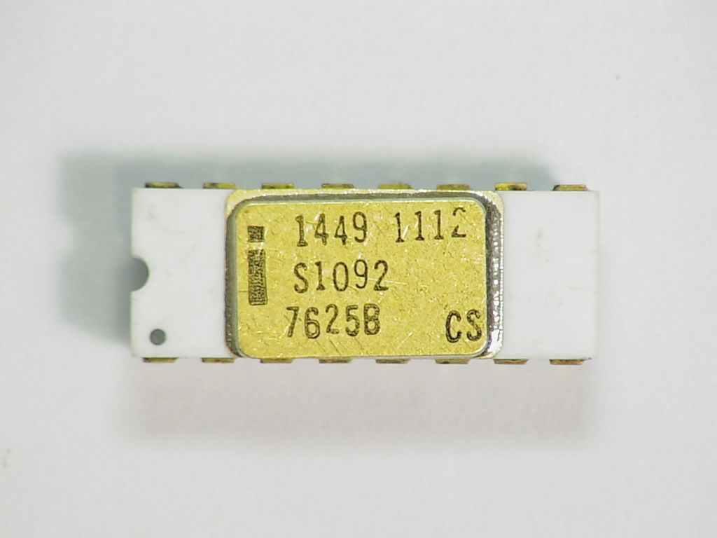 1449 1112 S1092 Lookheed C2102 CS.jpg